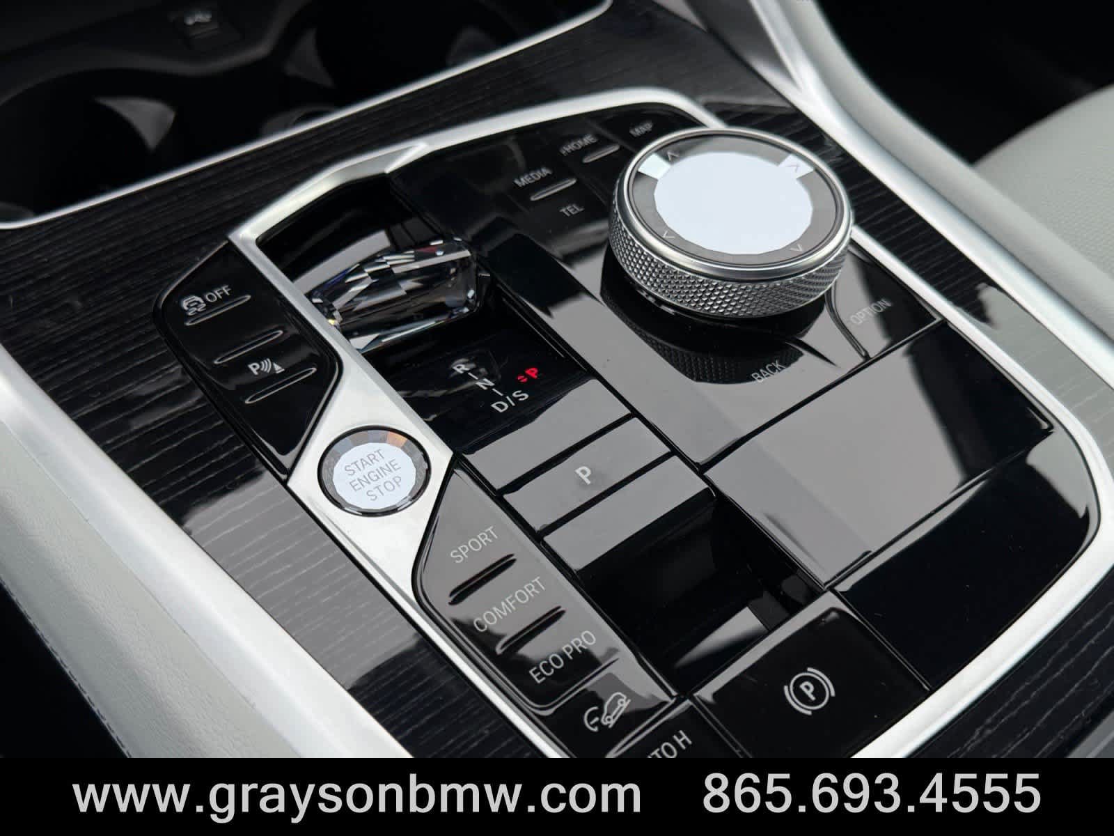 Used 2027 BMW X6 M60i AWD/4WD image 29