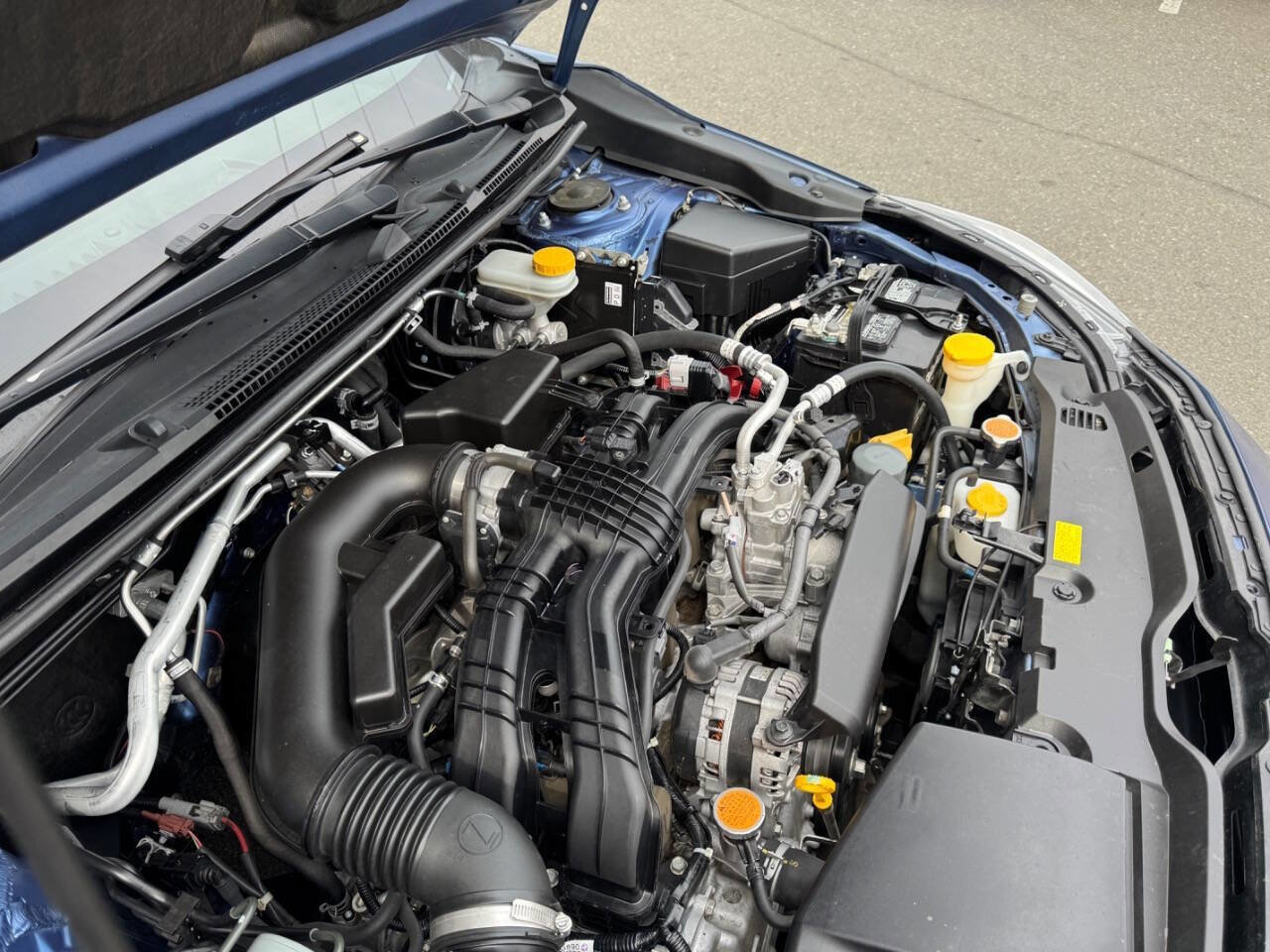 Used 2020 Subaru Crosstrek 2.0i Premium w/ Moonroof Package 1 AWD/4WD image 12