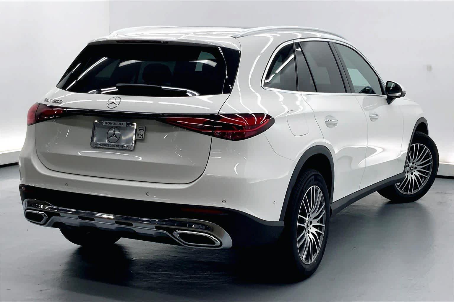 Used 2026 Mercedes-Benz GLC 300 image 7