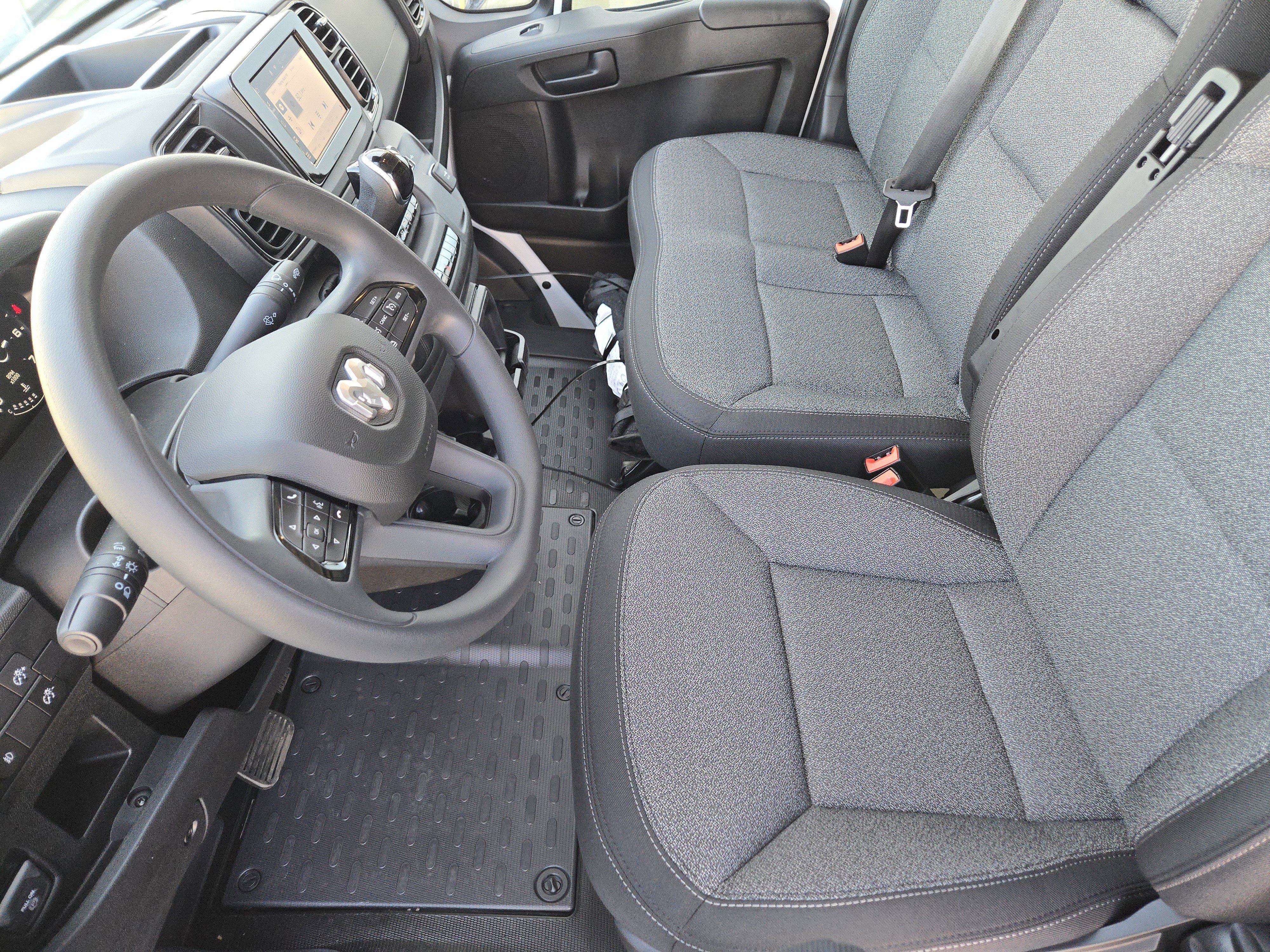 New 2026 RAM ProMaster 2500 w/ Convenience Group FWD image 10