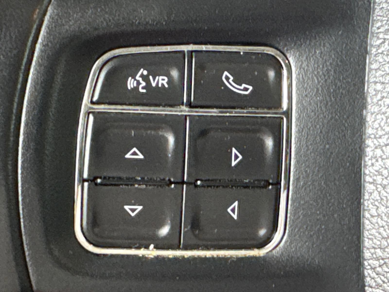 Used 2019 RAM 1500 Big Horn image 24