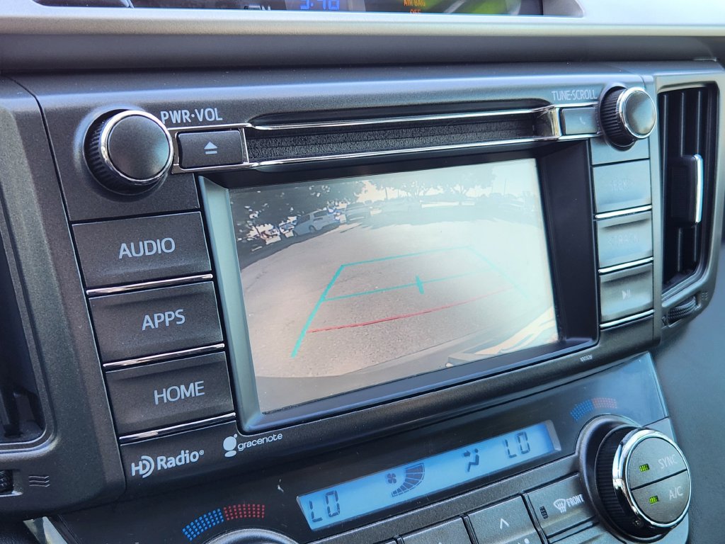Used 2015 Toyota RAV4 XLE FWD image 20