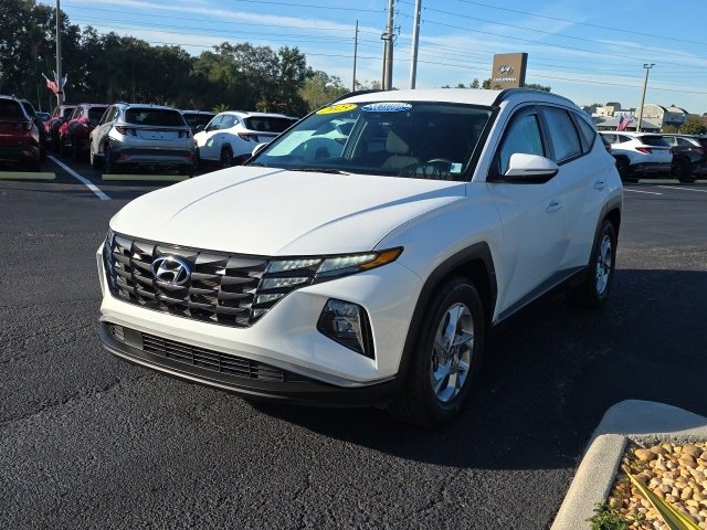 Certified 2023 Hyundai Tucson SEL w/ Winter Package image 2
