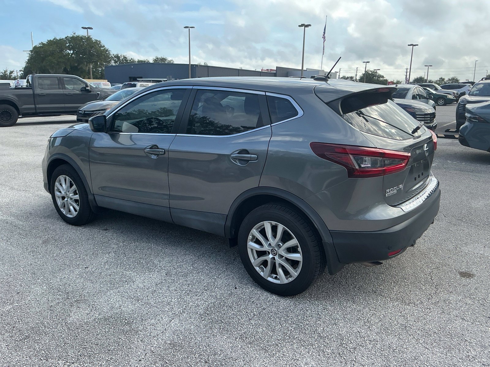 Certified 2020 Nissan Rogue Sport S w/ Appearance Package FWD image 6