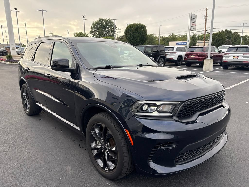 Used 2023 Dodge Durango R/T w/ Blacktop Package AWD/4WD image 7
