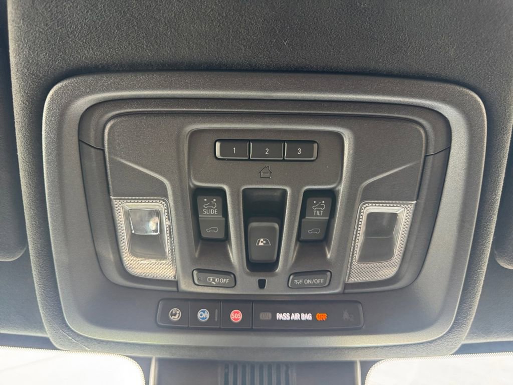 Used 2024 GMC Sierra 3500 Denali Ultimate AWD/4WD image 27