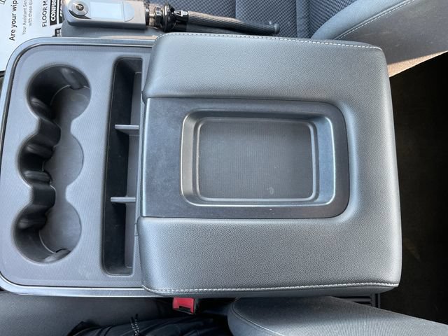 Used 2017 Chevrolet Silverado 1500 LT w/ All Star Edition RWD image 32