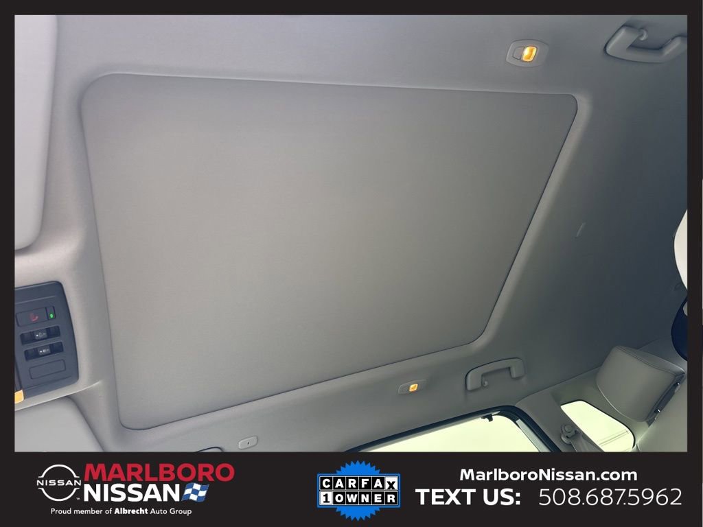 Certified 2025 Nissan Rogue SL w/ Tech Package image 31