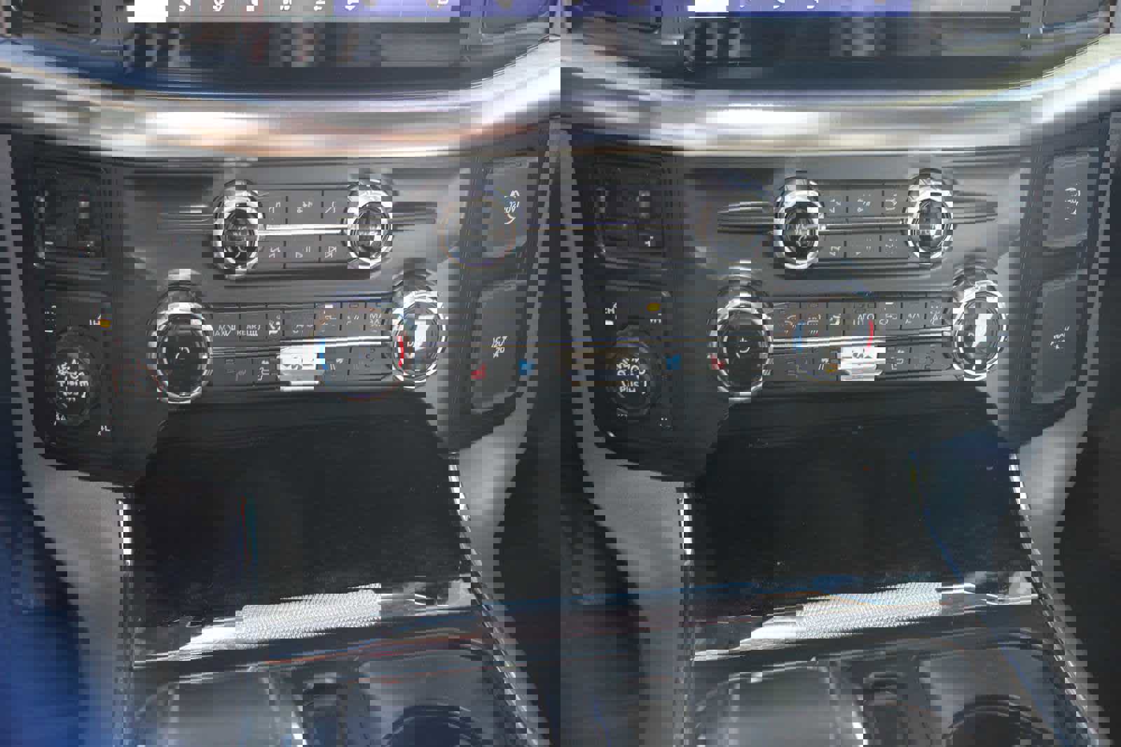 Used 2023 Ford F150 Lariat w/ Equipment Group 502A High image 26