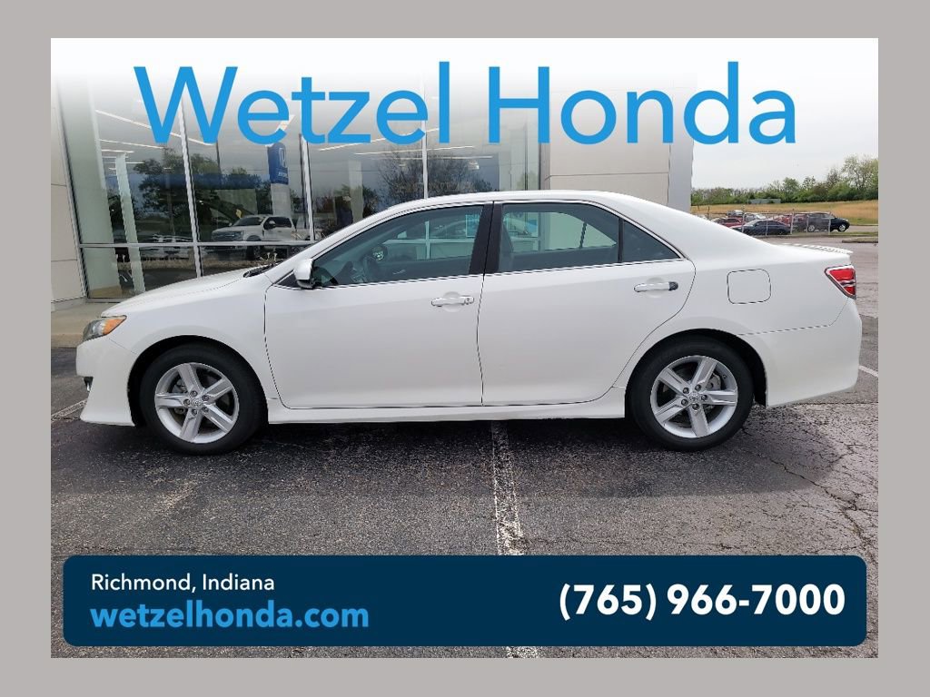 Used 2014 Toyota Camry SE