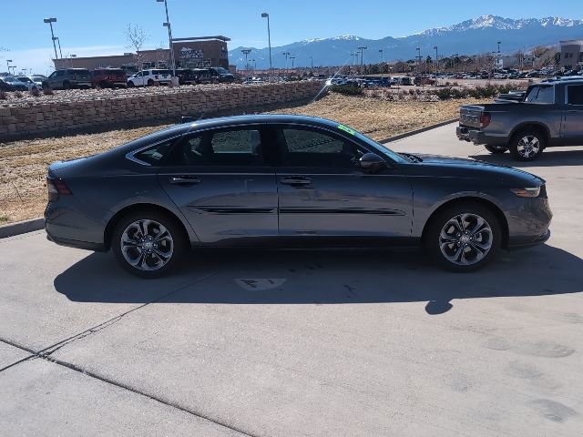 Used 2023 Honda Accord EX image 9