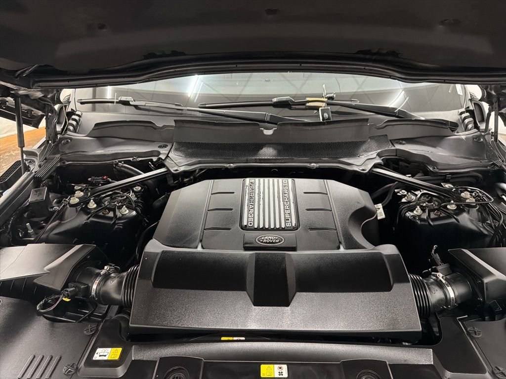 Used 2019 Land Rover Range Rover HSE image 31