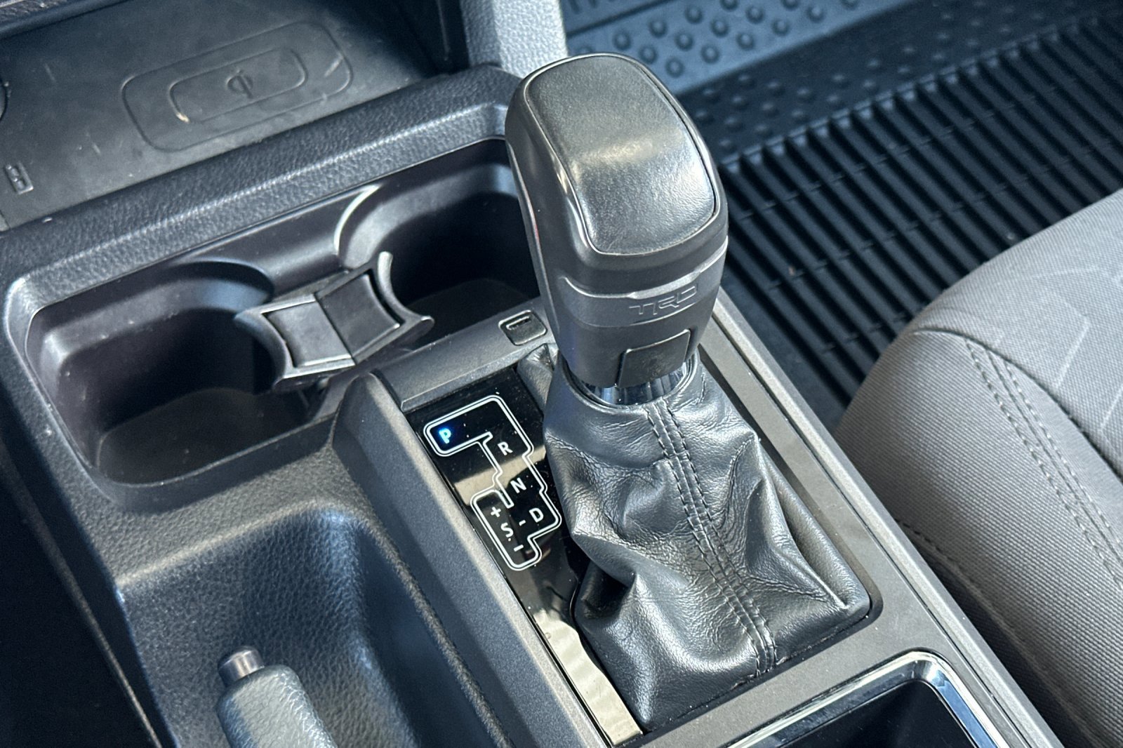 Used 2019 Toyota Tacoma TRD Sport w/ Technology Package AWD/4WD image 20