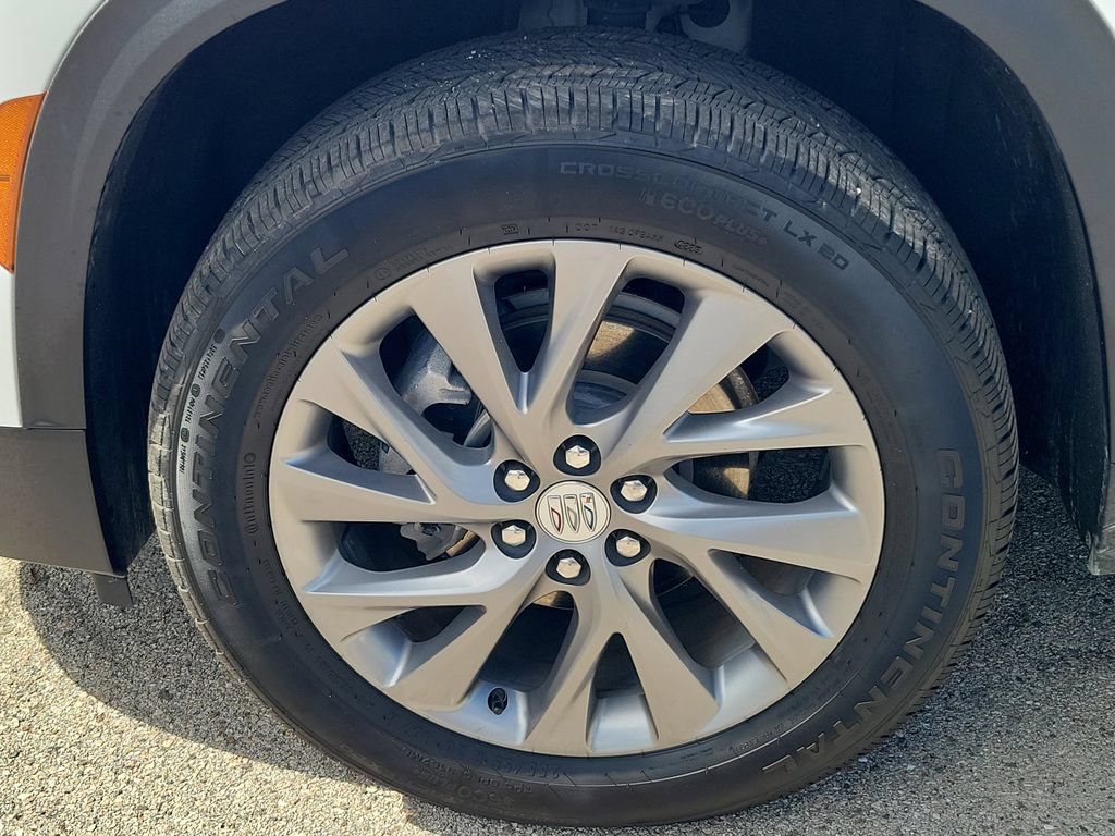 Used 2025 Buick Enclave Preferred AWD/4WD image 11