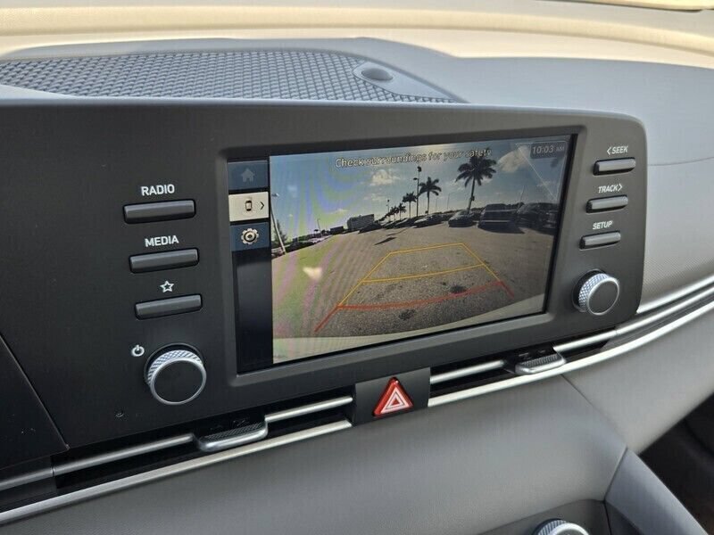 New 2026 Hyundai Elantra SE FWD image 10