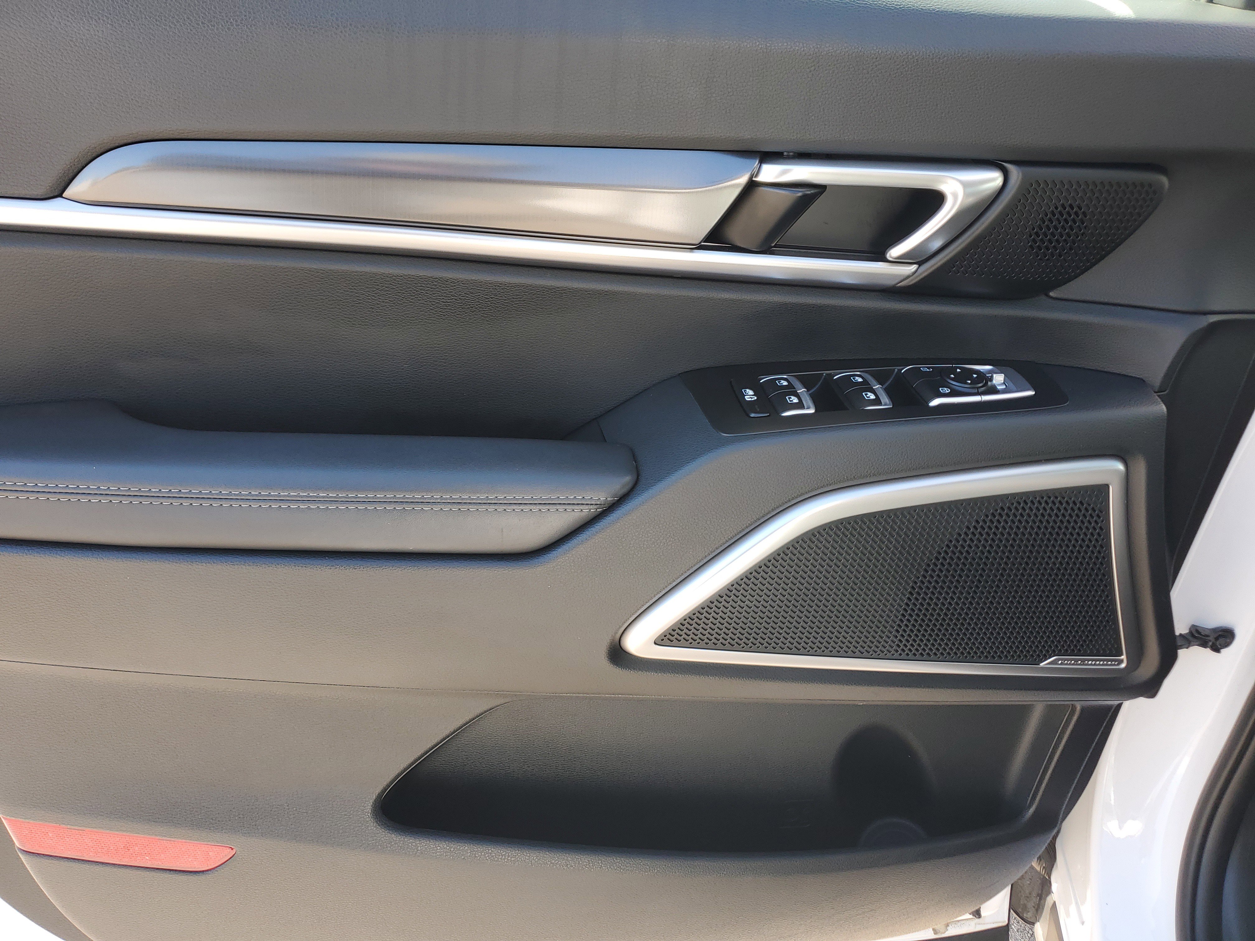 Used 2024 Kia Telluride LX image 25