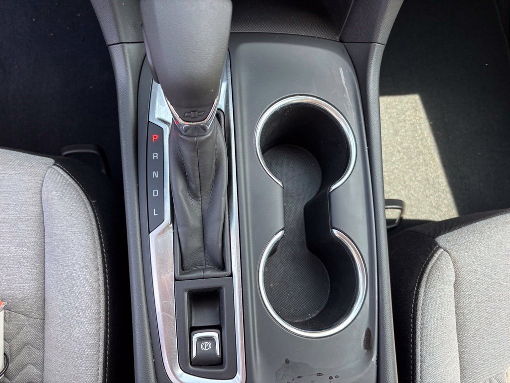 Used 2022 Chevrolet Equinox LS FWD image 18