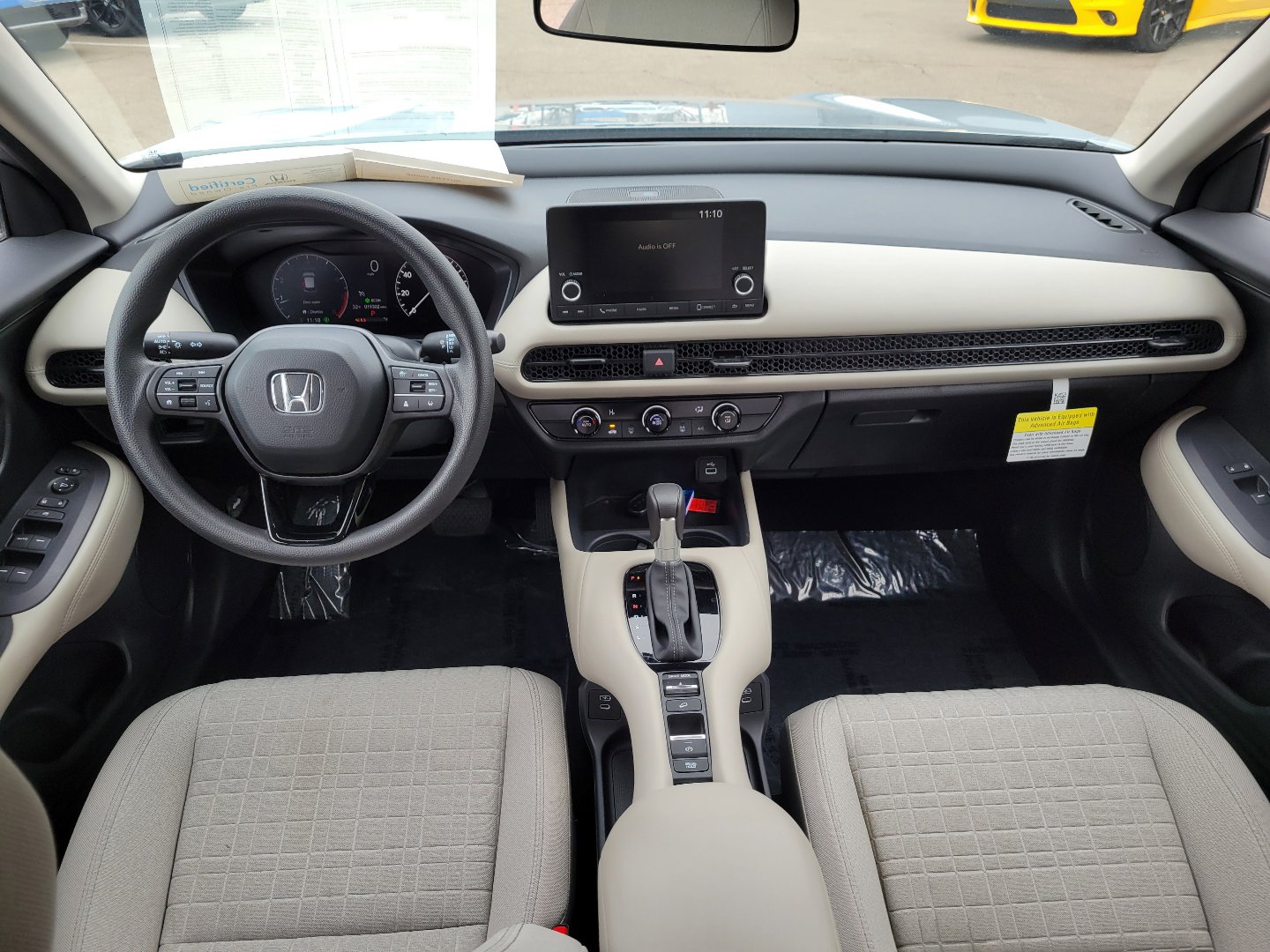 Certified 2025 Honda HR-V LX image 9