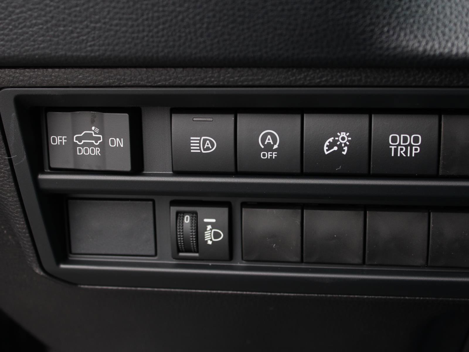 New 2026 Toyota Tundra SR AWD/4WD image 9