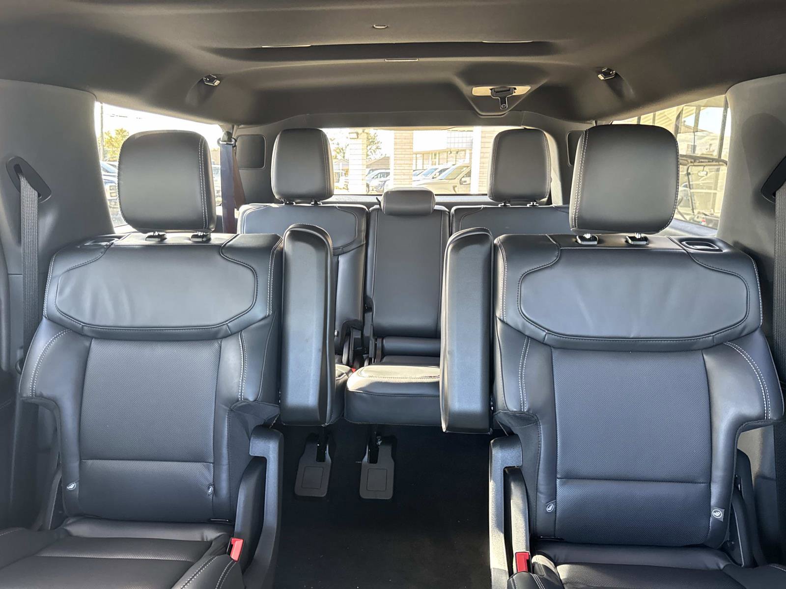 New 2025 Ford Expedition Max Platinum w/ Stealth Performance Package image 7