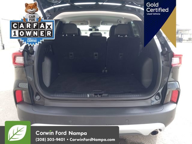 Used 2025 Ford Escape Platinum image 30