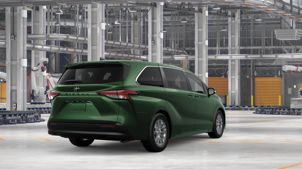 New 2026 Toyota Sienna LE FWD image 9