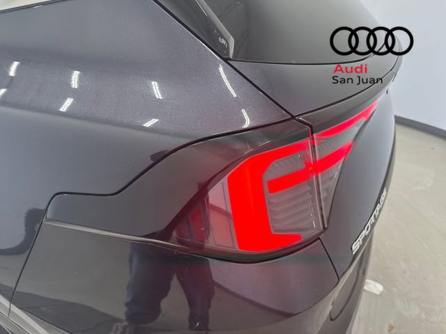 Used 2026 Kia Sportage LX image 9