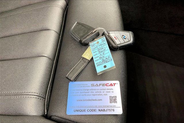 Used 2021 BMW X5 xDrive40i w/ Convenience Package image 11