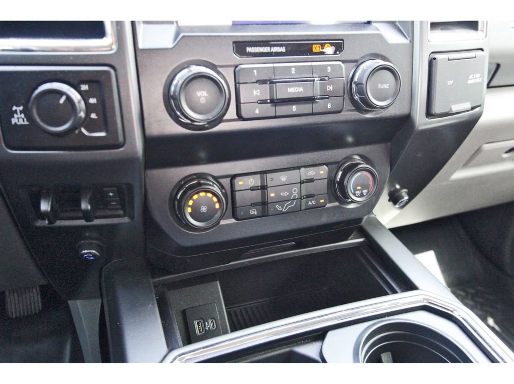 Used 2022 Ford F250 XLT image 21