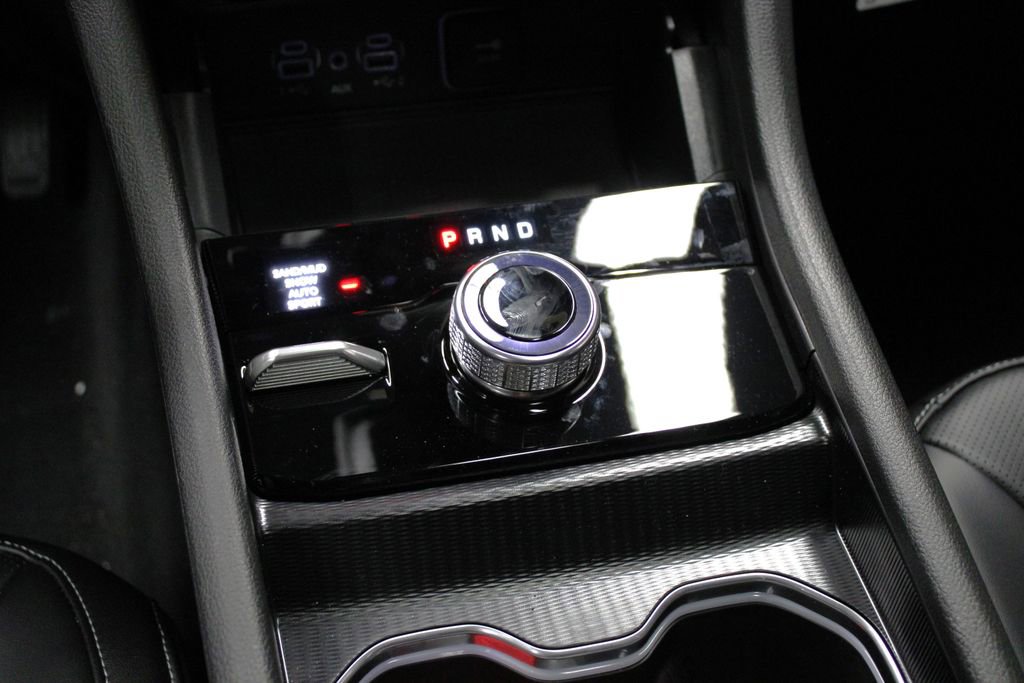 New 2025 Jeep Grand Cherokee Limited w/ Luxury Tech Group II image 22