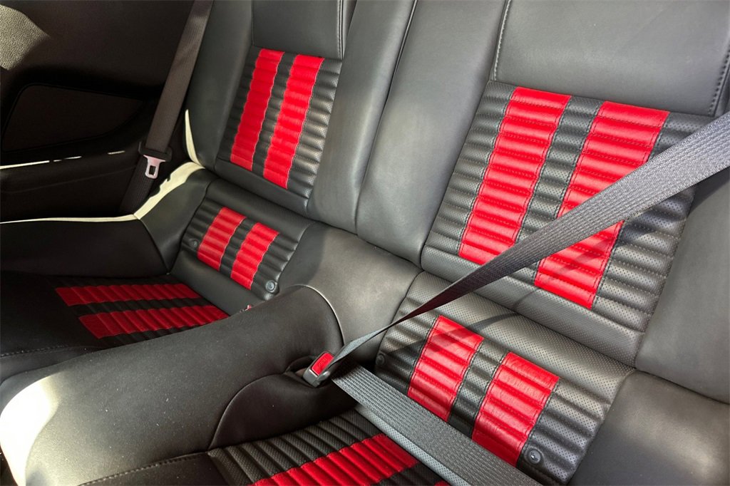 Used 2013 Ford Mustang Shelby GT500 image 14