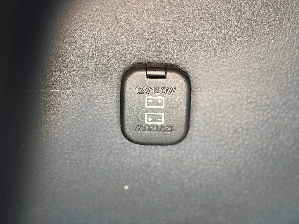 Used 2025 MAZDA CX-50 AWD 2.5 Hybrid w/ Premium Pkg image 15