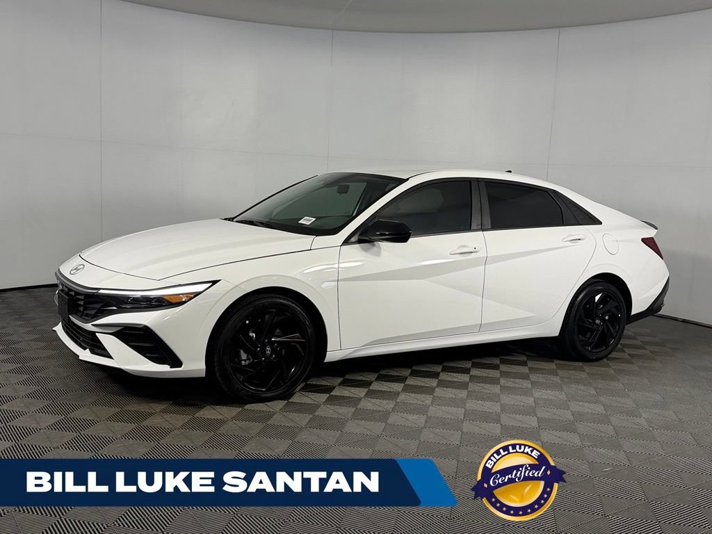 Used 2026 Hyundai Elantra Sport FWD image 1