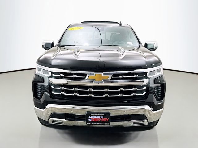 Used 2024 Chevrolet Silverado 1500 LTZ w/ LTZ Premium Texas Edition AWD/4WD image 2