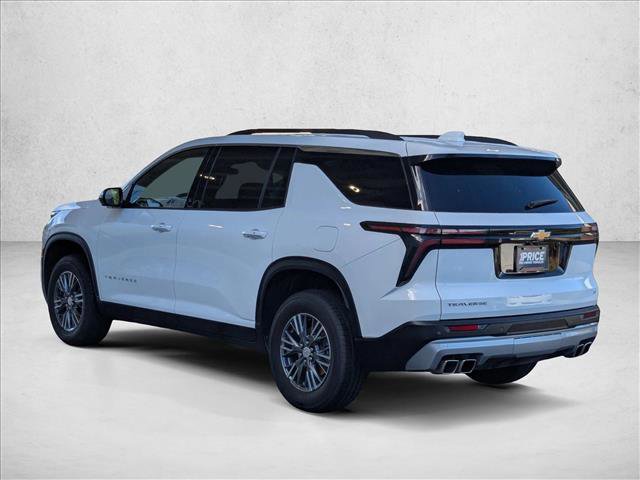Used 2024 Chevrolet Traverse LT image 8