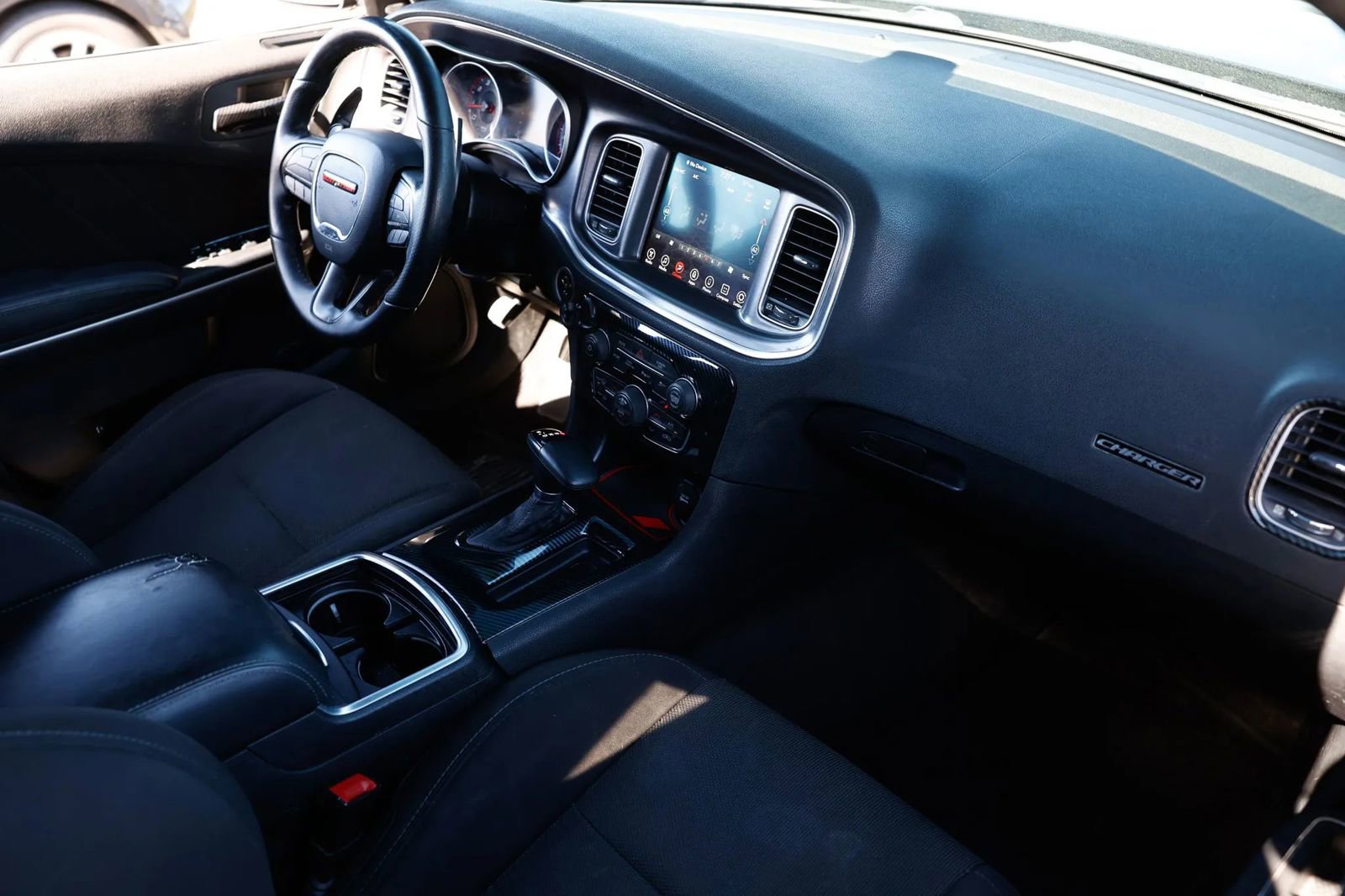Used 2017 Dodge Charger R/T Scat Pack RWD image 19