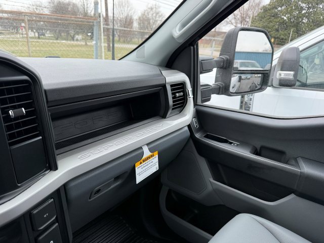 New 2026 Ford F350 XL w/ XL Chrome Package image 22