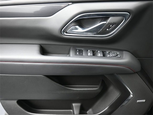 Used 2024 Chevrolet Suburban RST w/ Luxury Package image 13