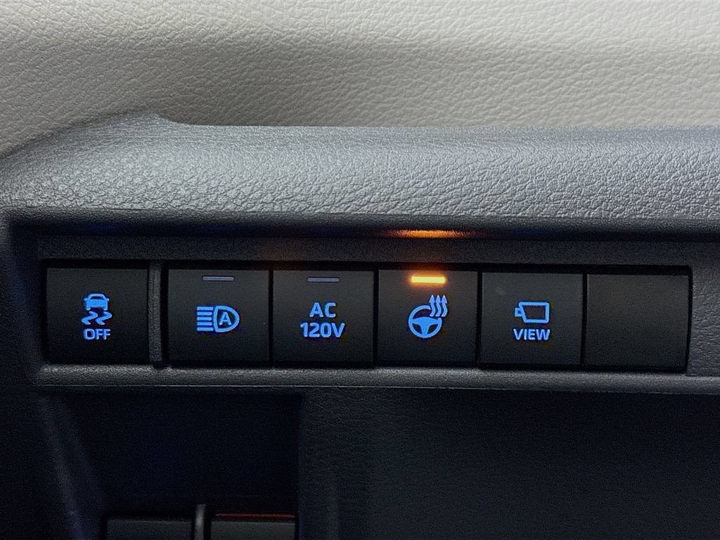 Used 2024 Toyota Sienna Limited AWD/4WD image 10