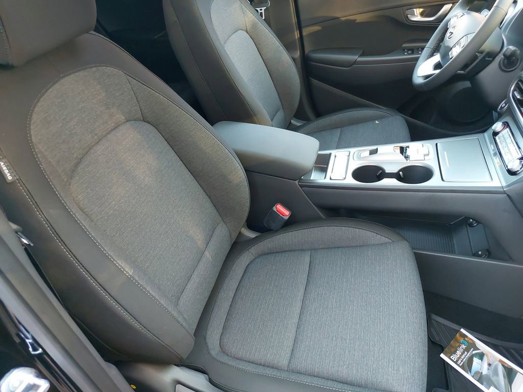 New 2023 Hyundai Kona SEL image 10