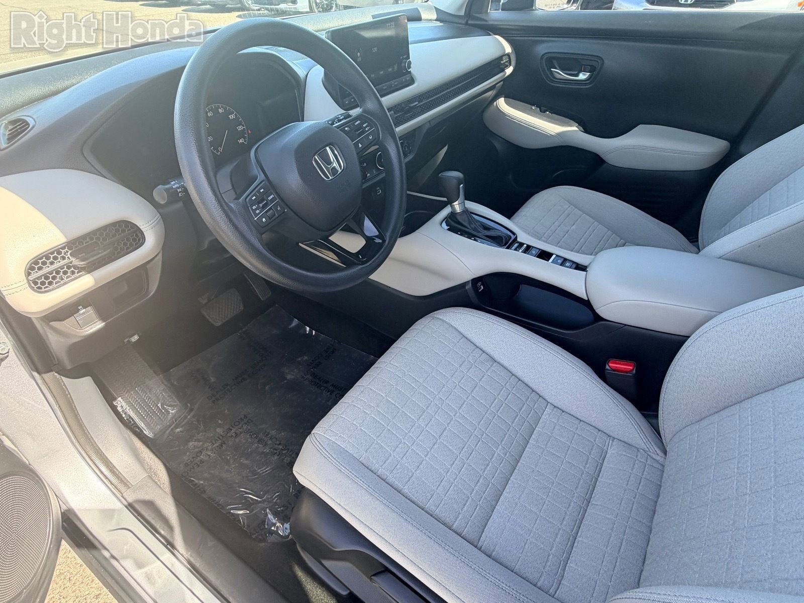 Certified 2023 Honda HR-V LX image 16