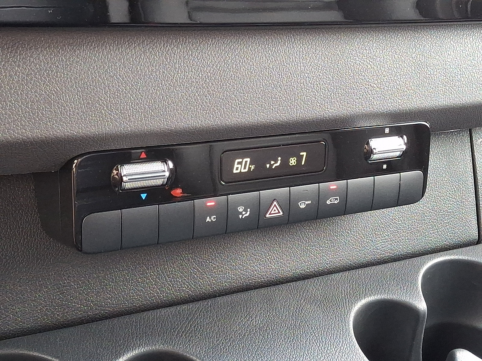 Used 2025 Mercedes-Benz Sprinter 2500 image 17
