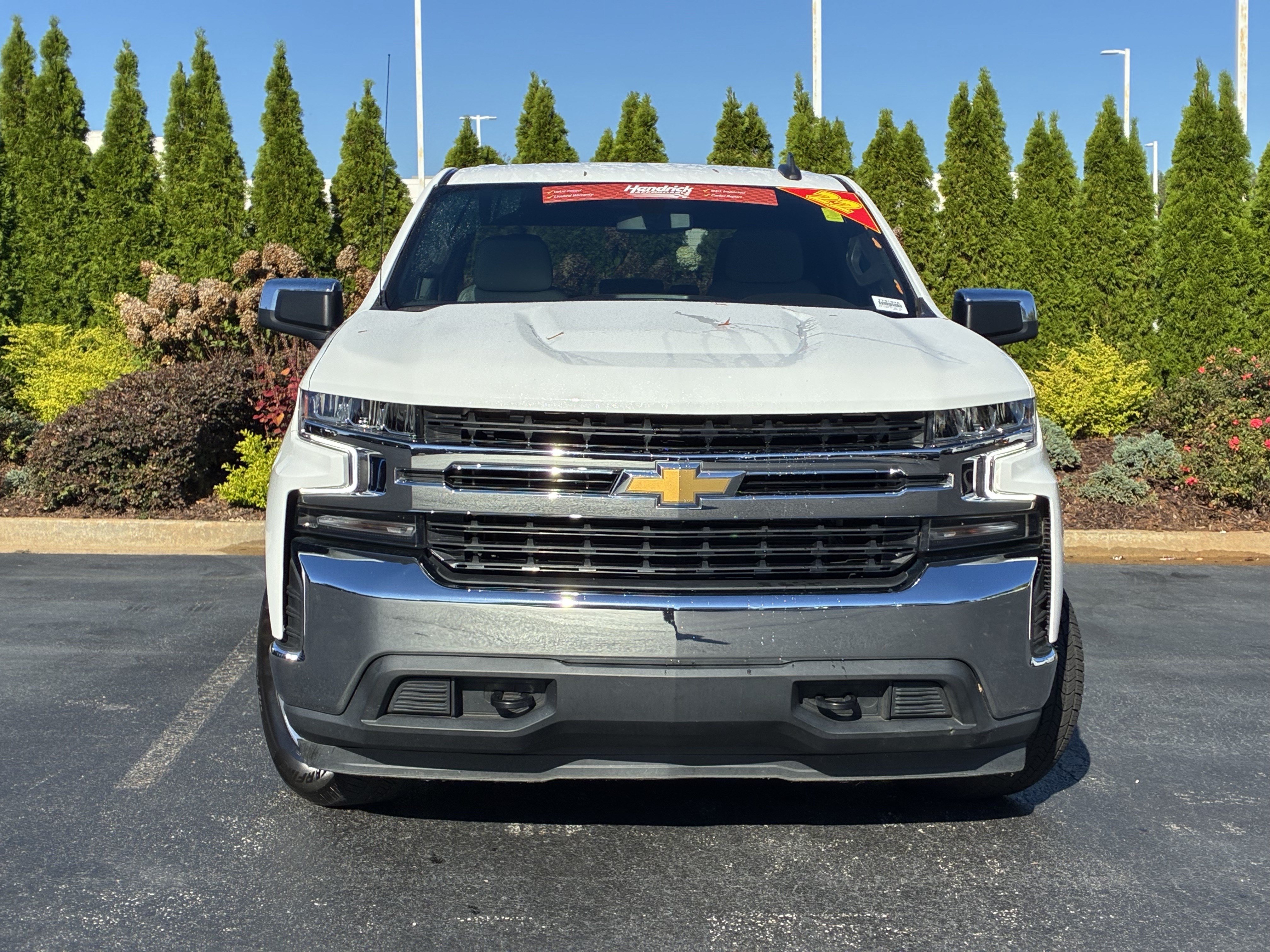 Used 2022 Chevrolet Silverado 1500 LT AWD/4WD image 5