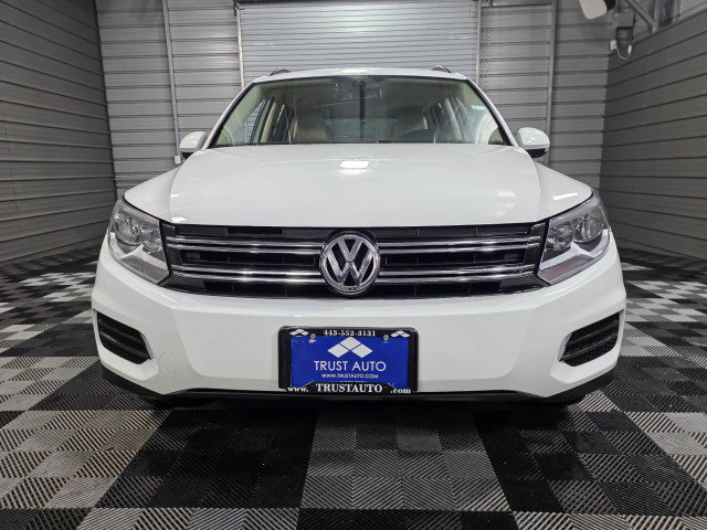 Used 2017 Volkswagen Tiguan S video 3