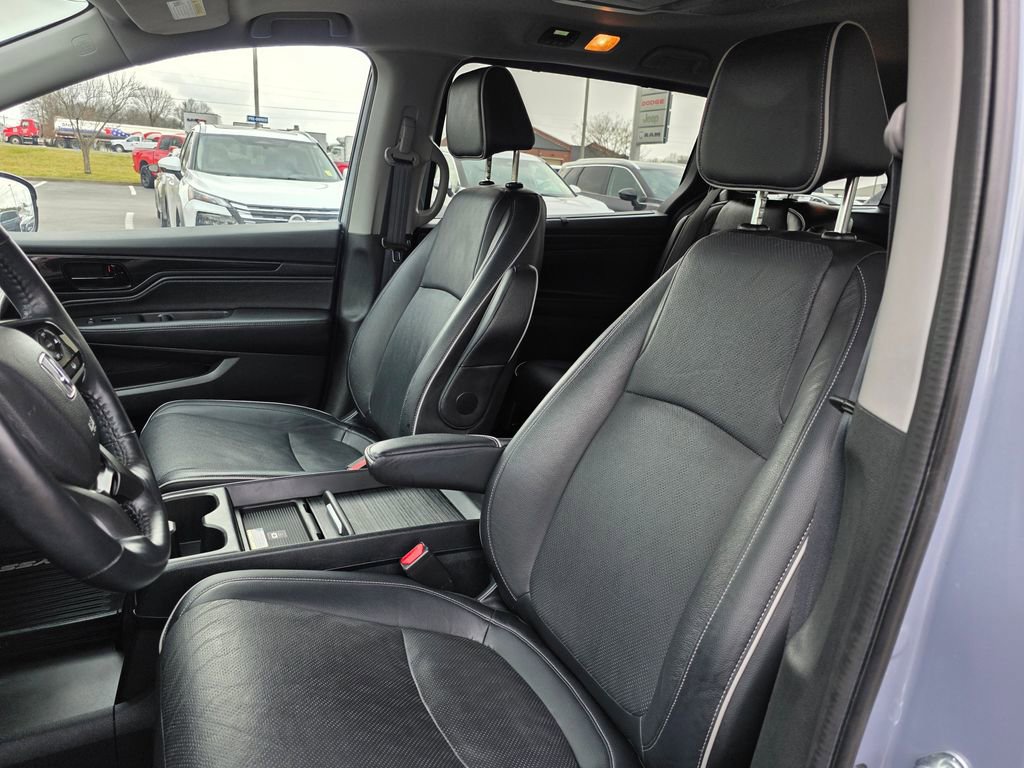 Used 2024 Honda Odyssey Elite image 10