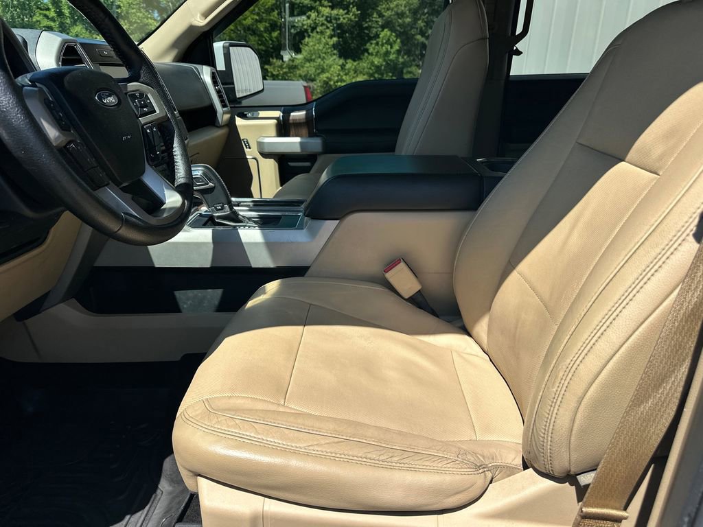 Used 2015 Ford F150 Lariat w/ Equipment Group 501A Mid AWD/4WD image 10