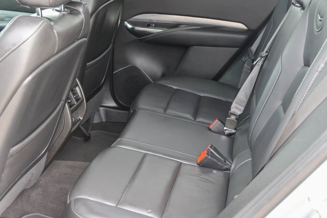 Used 2024 Cadillac XT4 Premium Luxury image 15