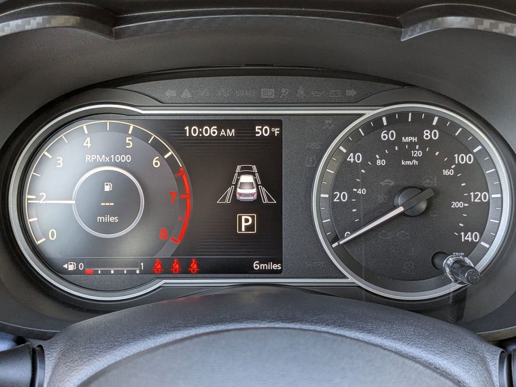 New 2025 Nissan Versa SV w/ Trunk Package FWD image 18
