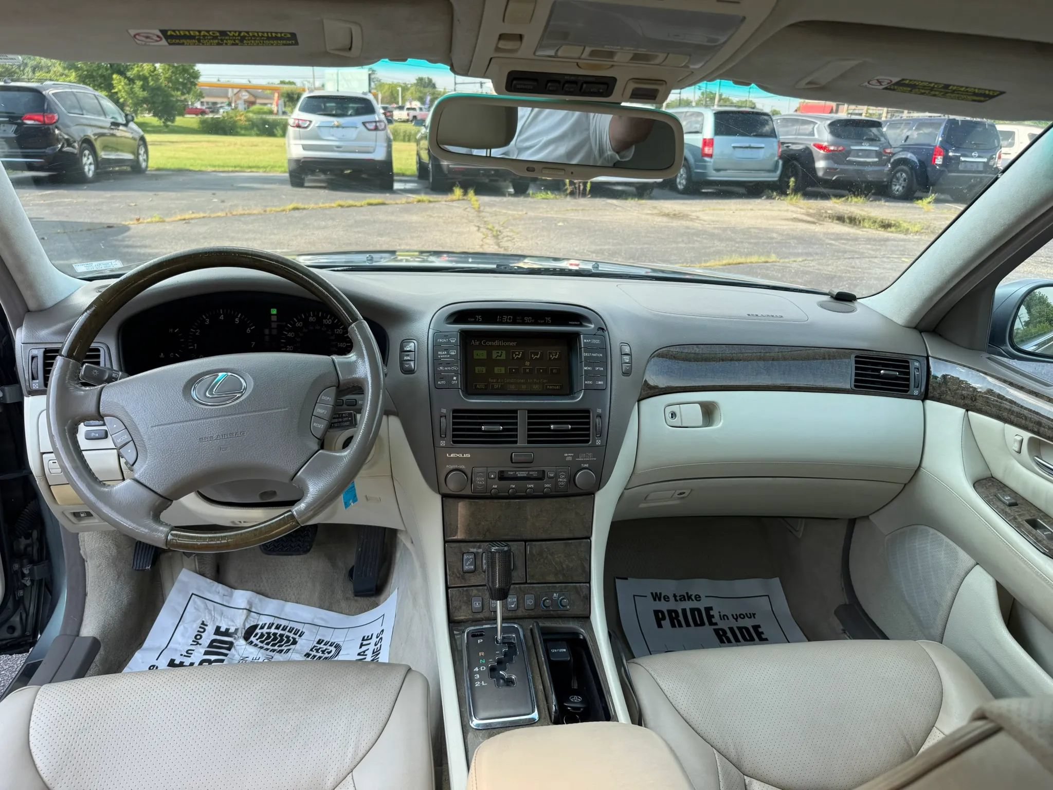 Used 2001 Lexus LS 430 RWD image 18