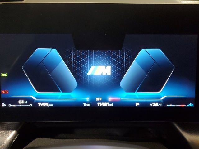 Used 2025 BMW X2 M35i w/ Premium Package image 17